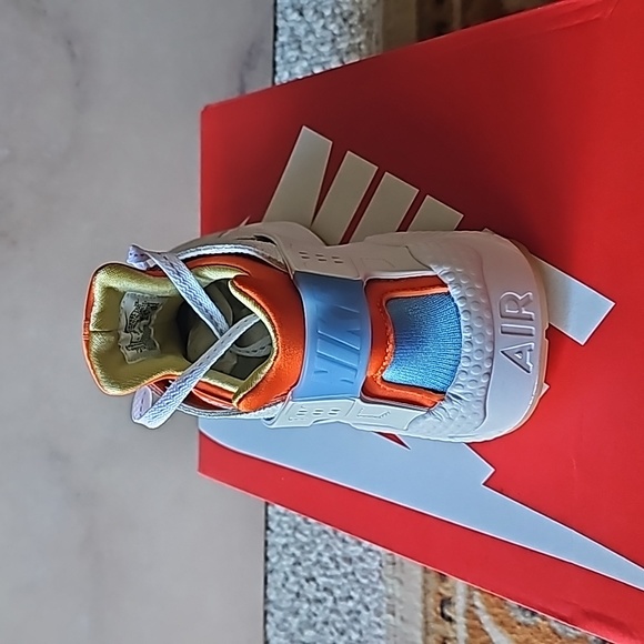 Nike Air Huarache - Picture 4 of 4